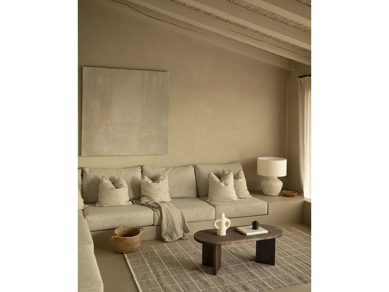 Mesa de centro de madera maciza en tono nogal de 120cm - OSAKA - DECOWOOD