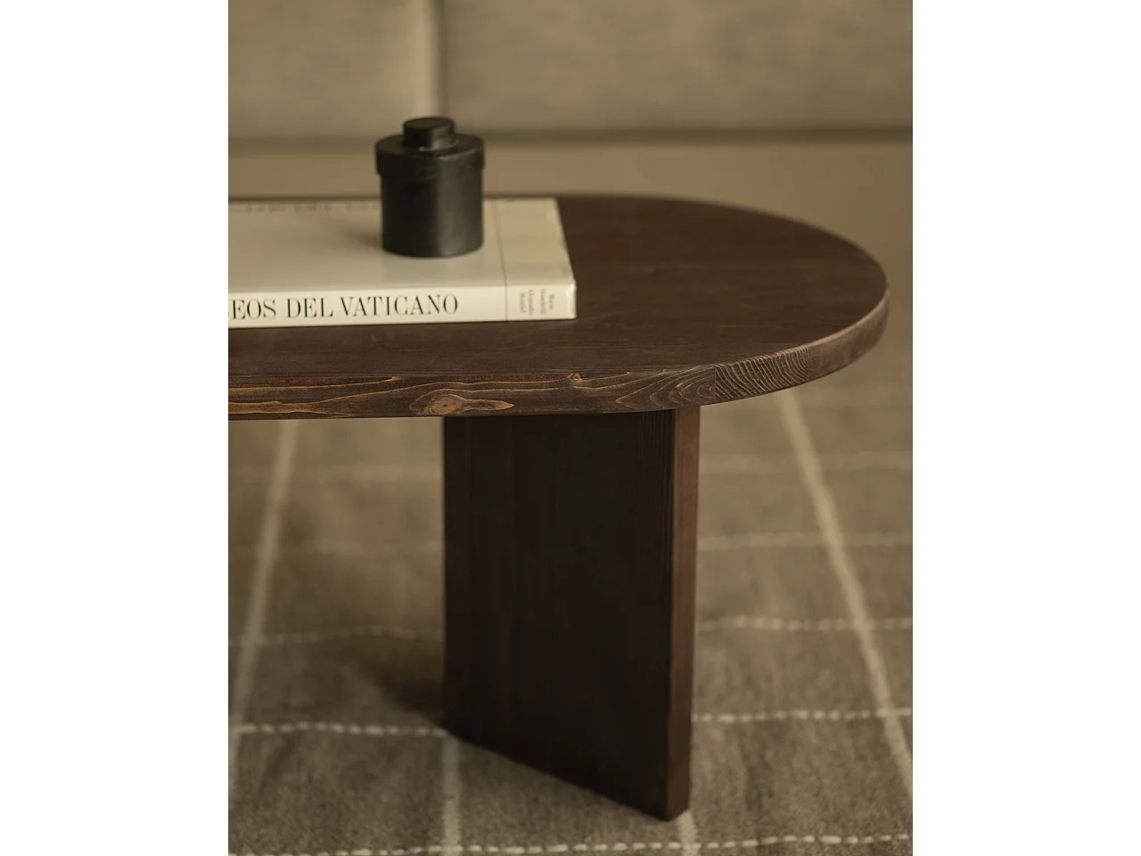 Mesa de centro de madera maciza en tono nogal de 120cm - OSAKA - DECOWOOD