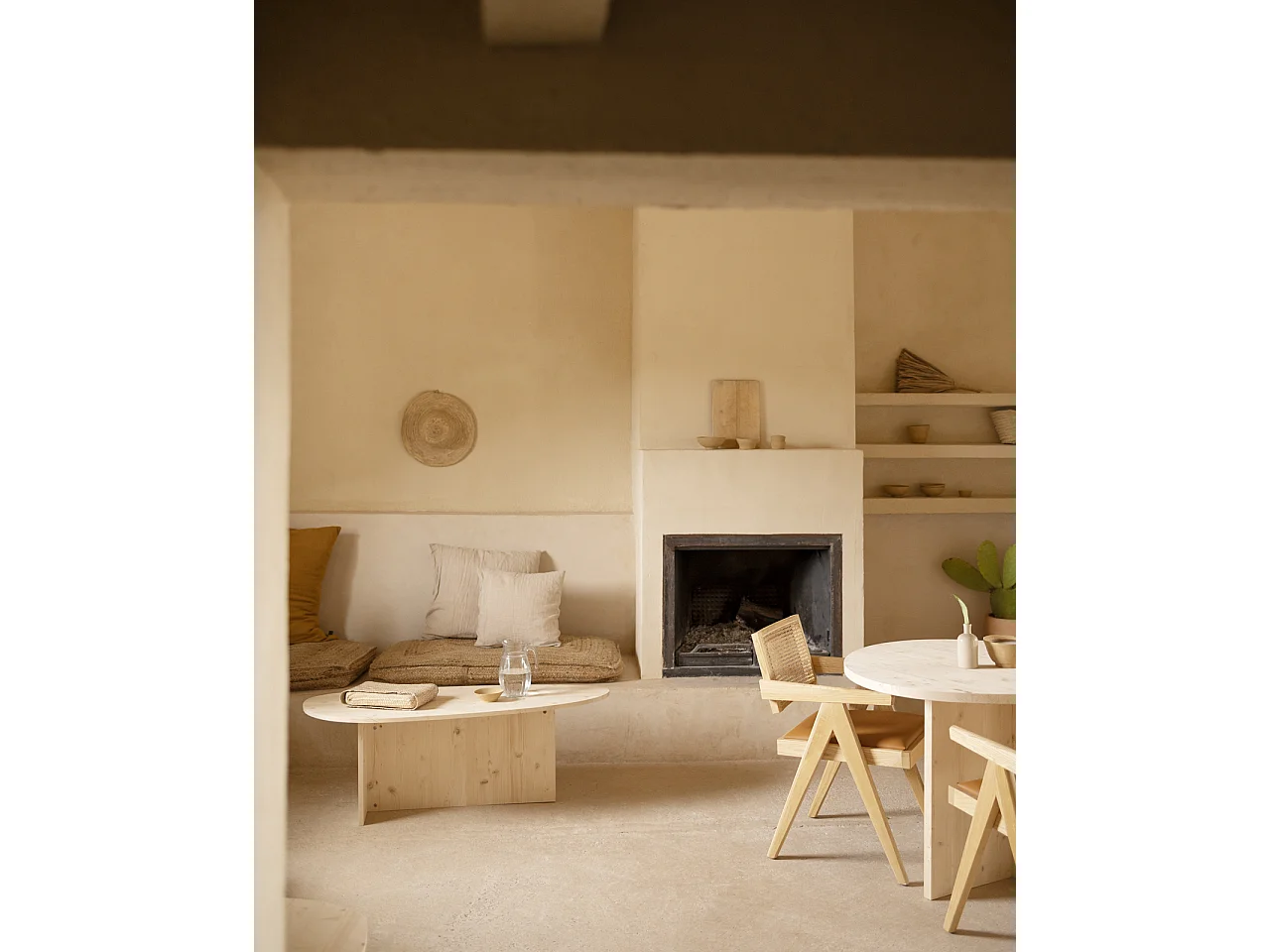 Table basse en bois de sapin naturel 128,6x43,25cm - MUR - DECOWOOD