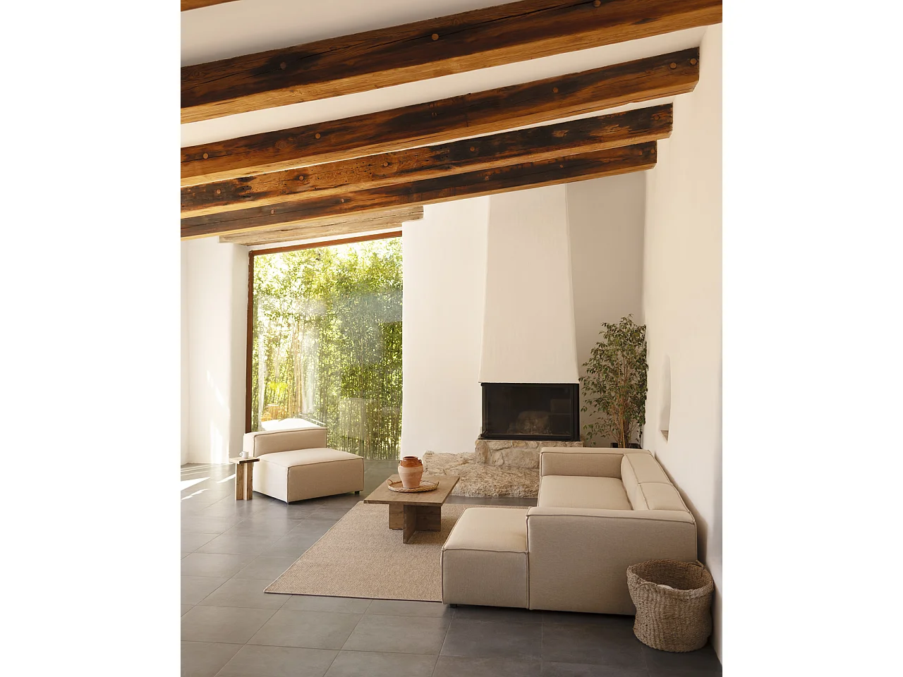 Tavolino in legno massiccio colore noce 120x40cm - TENA - DECOWOOD