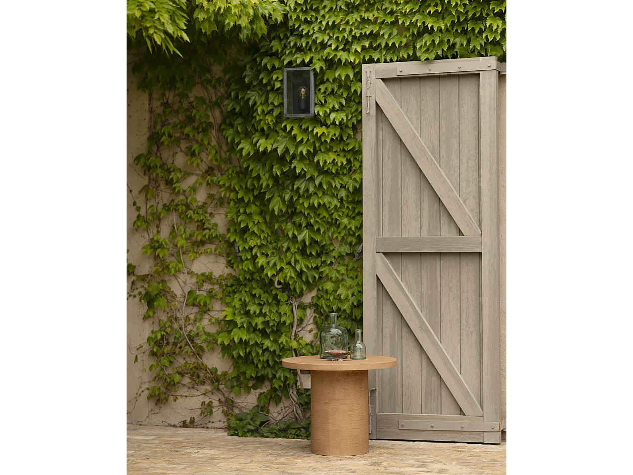 Mesa de centro redonda de microcemento en tono terracota DECOWOOD de Ø60x45cm - LUCÍA - DECOWOOD