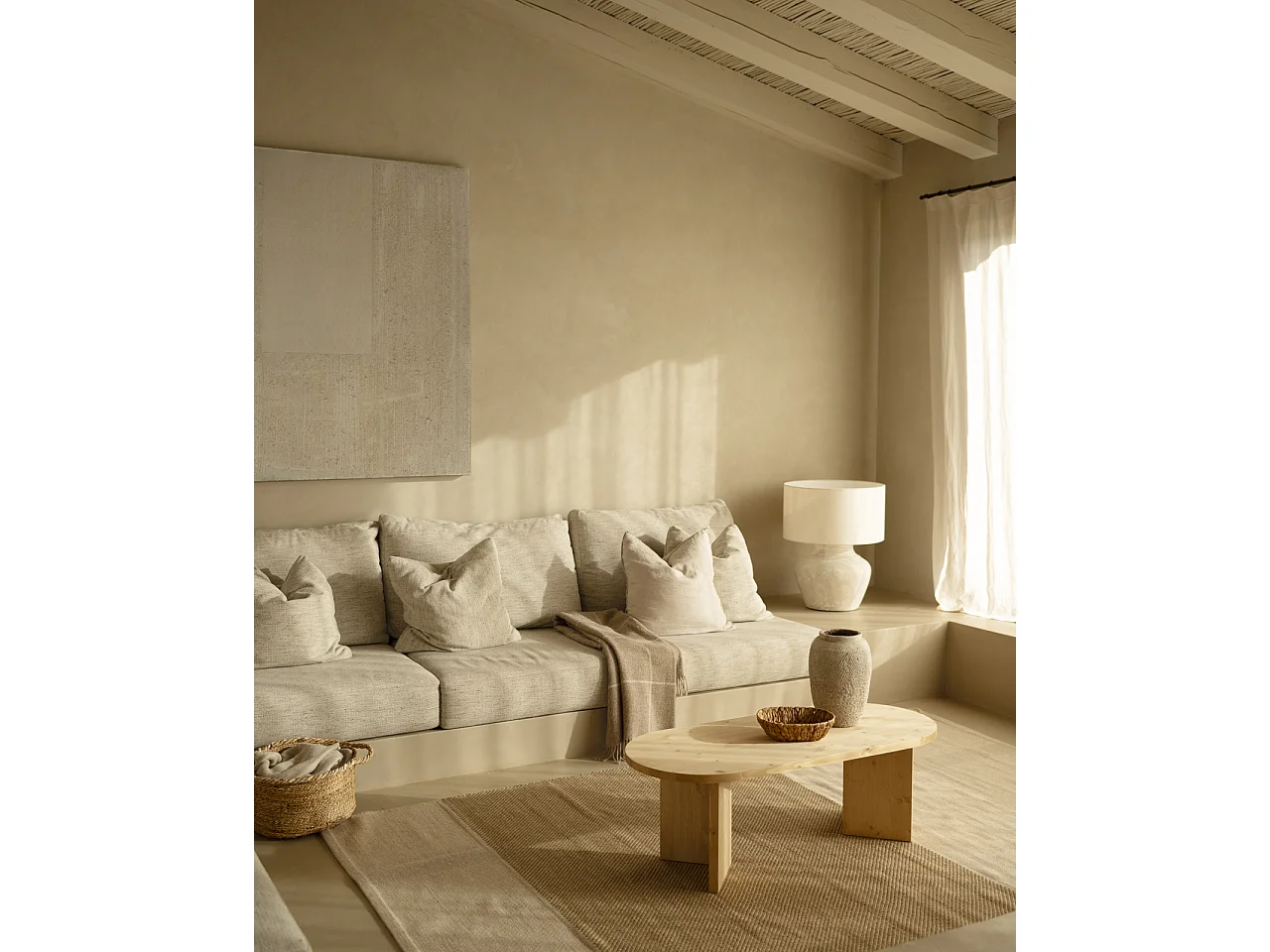 Mesa de centro de madera maciza en tono roble medio de 120cm - OSAKA - DECOWOOD