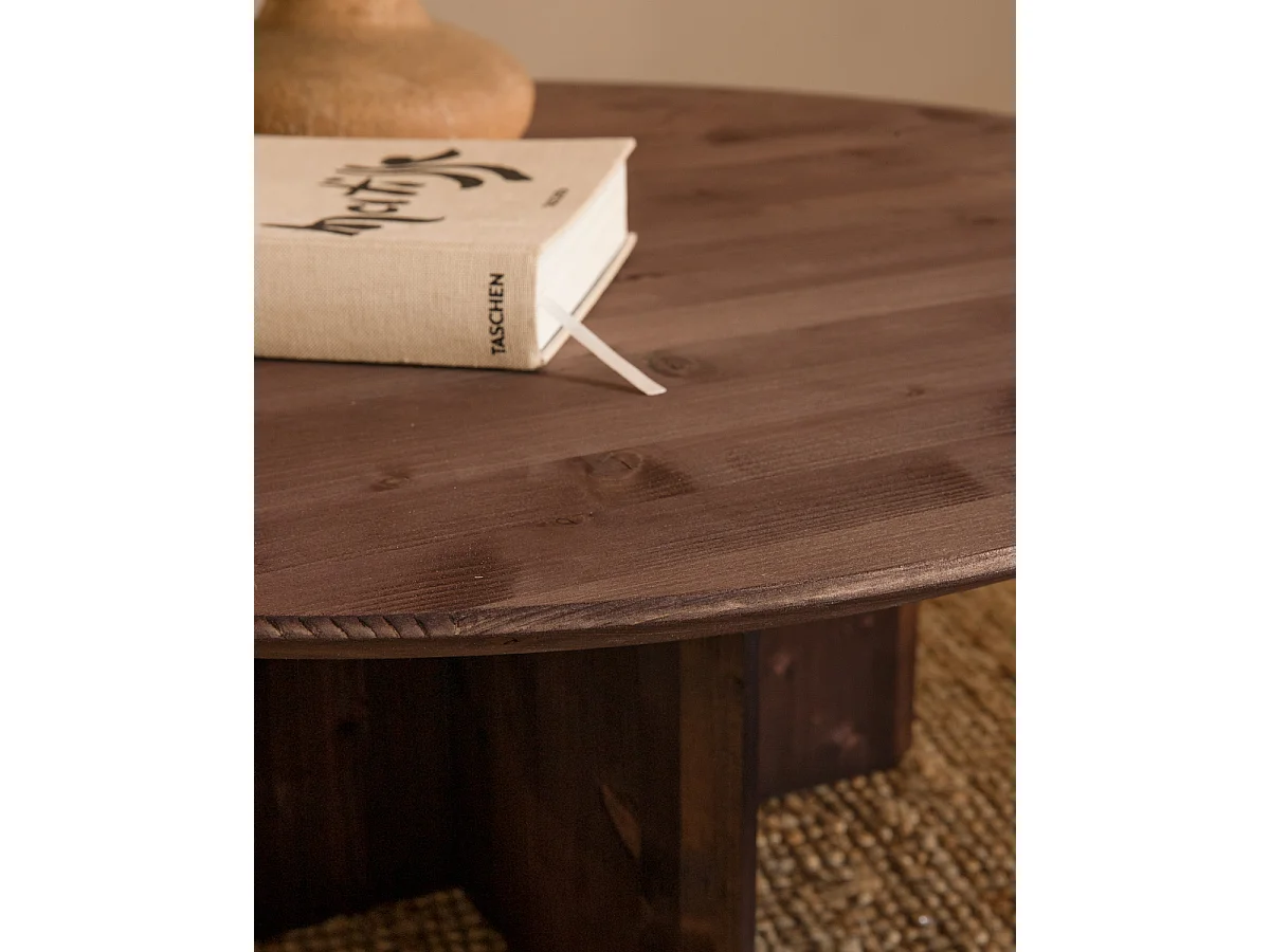 Tavolo basso rotondo in legno massello in tono noce Ø80x30,2cm - BLOOM - DECOWOOD
