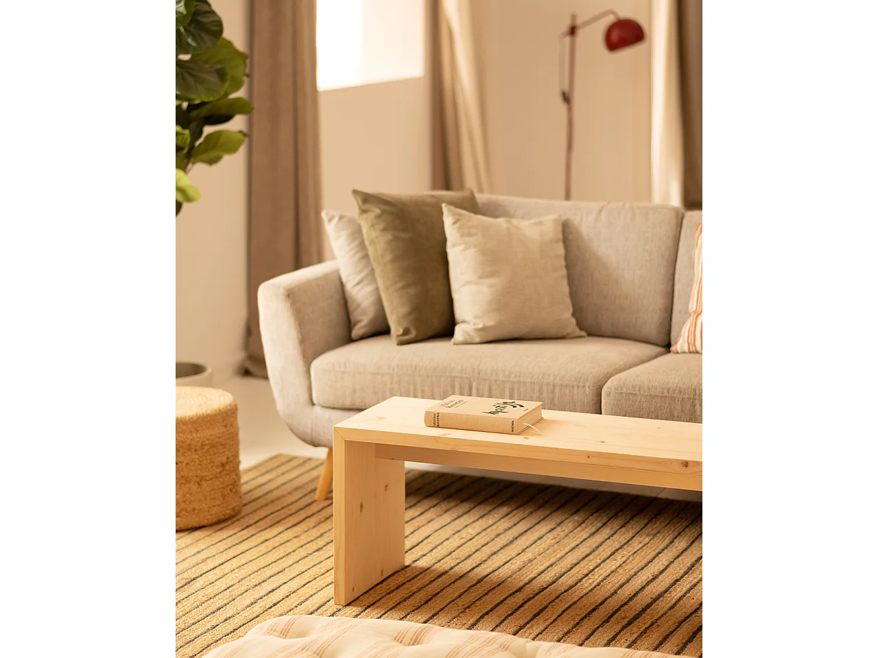 Tavolo basso rettangolare in legno massello in tono naturale 109,4x45cm - TELVA - DECOWOOD