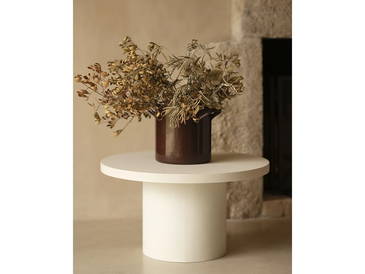 Mesa de centro redonda de microcemento en tono blanco roto DECOWOOD de Ø60x30cm - LUCÍA - DECOWOOD