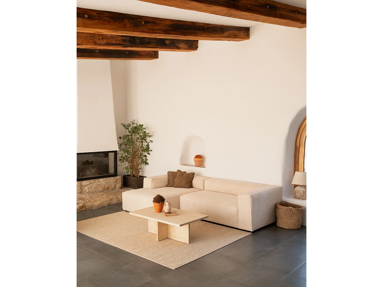 Mesa de centro de madera maciza en tono natural de 120x40cm - TENA - DECOWOOD