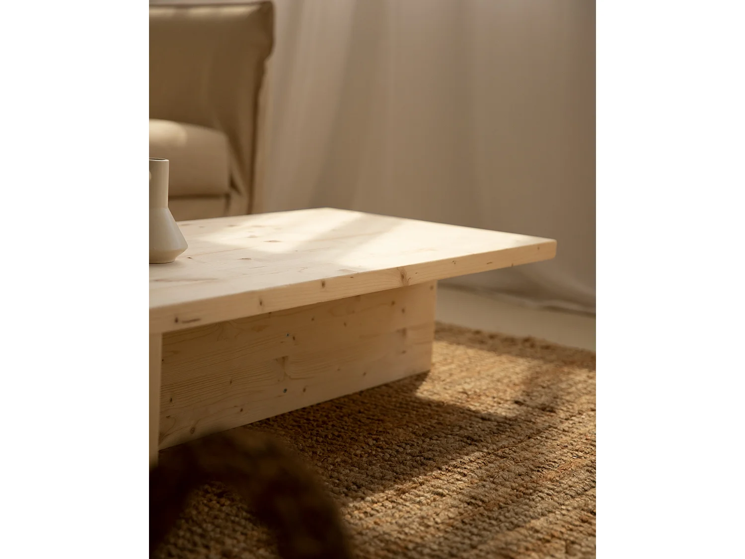 Mesa de centro rectangular de madera de abeto en color natural 123,5x27cm - SAM - DECOWOOD