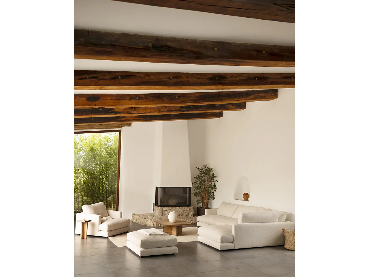 Tavolino quadrato in legno massiccio colore marrone scuro 80x33,22cm - TENA - DECOWOOD