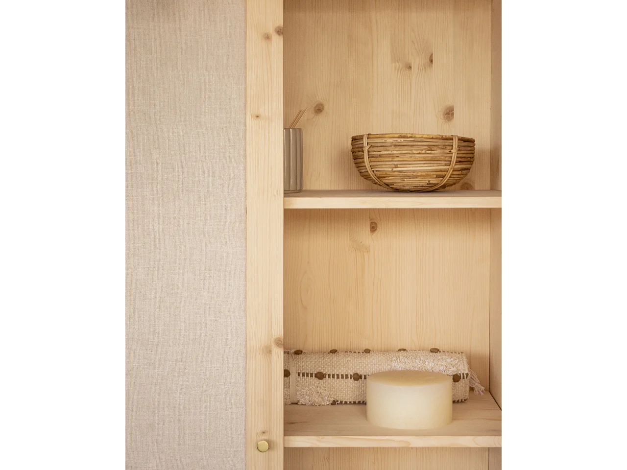 Armoire en bois de sapin et toile de lin naturel 180x80cm - LINEN - DECOWOOD