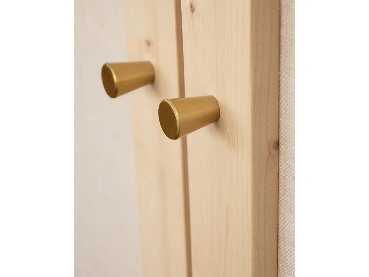 Armoire en bois de sapin et toile de lin naturel 180x80cm - LINEN - DECOWOOD