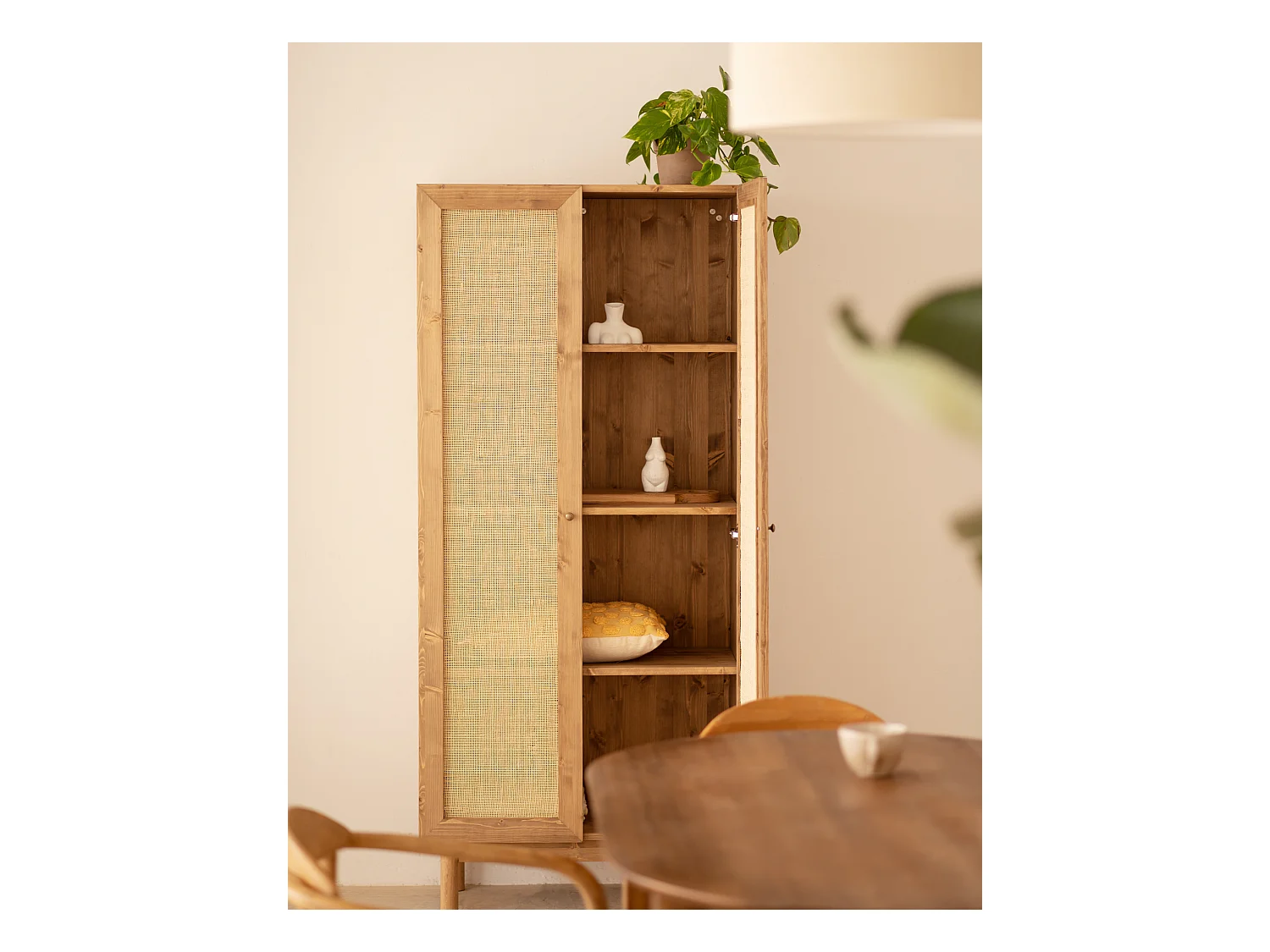 Armoire en bois de sapin et tressage de rotin naturel 180x80x40cm - FRIDA - DECOWOOD