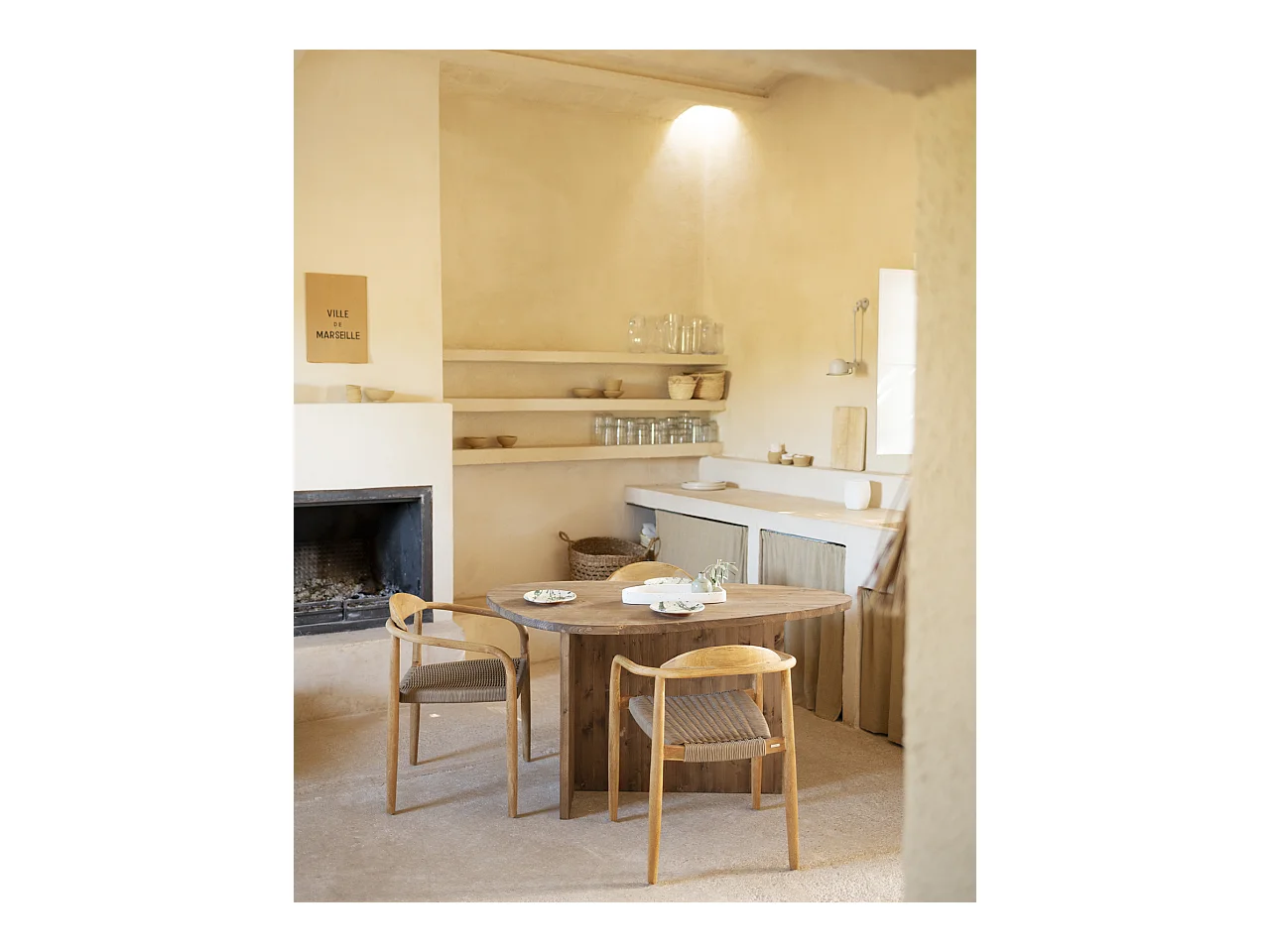 Table à manger en bois de sapin vieilli 142,9x75cm - MUR - DECOWOOD