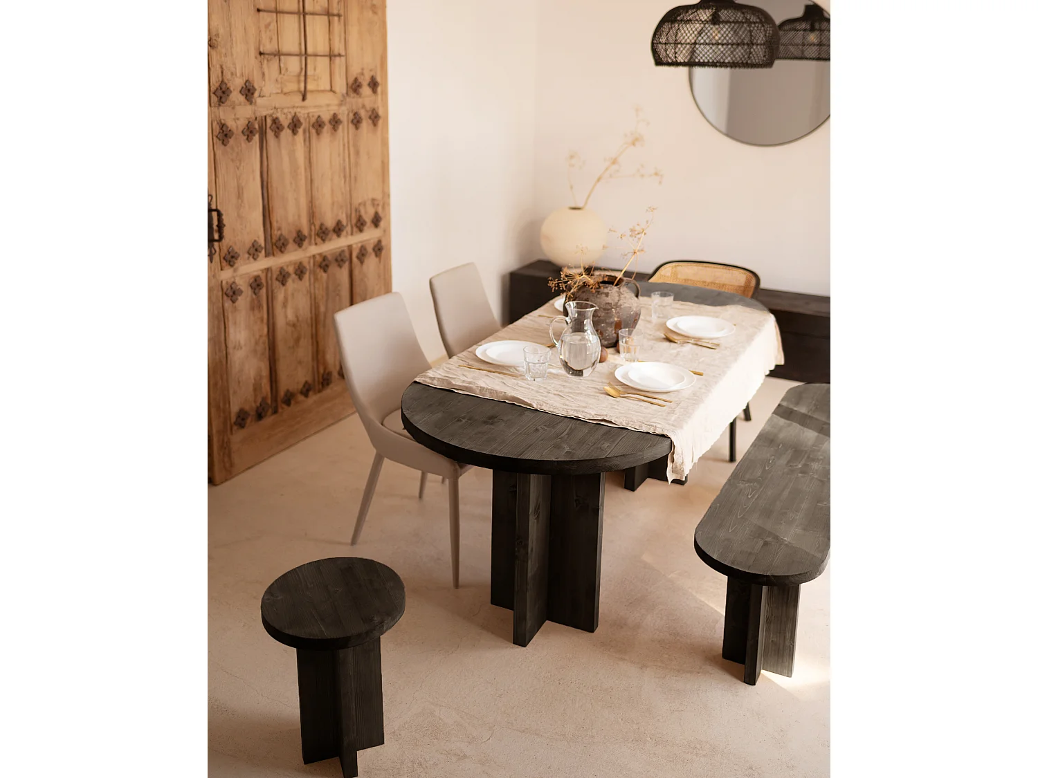Tavolo da pranzo ovale in legno massello in tono nero 200x75cm - TOKYO - DECOWOOD