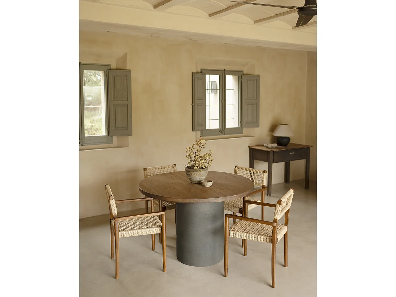 Tavolo da pranzo rotondo in legno marrone e microcemento verde 100cm