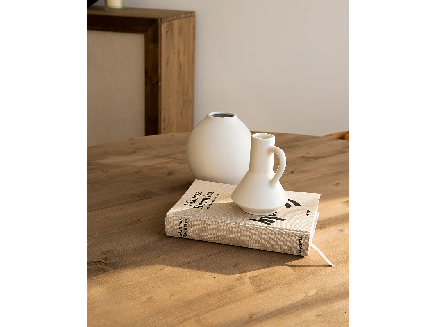 Tavolo da pranzo rotondo in legno massello in tono marrone Ø110x75cm - TOKYO - DECOWOOD