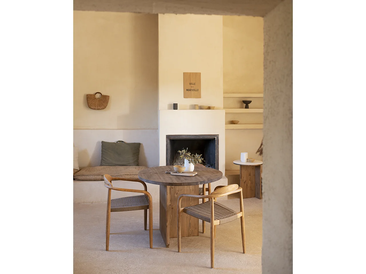 Mesa de comedor de forma orgánica de madera de abeto maciza Decowood en tono roble oscuro de 100x75cm - MUR - DECOWOOD