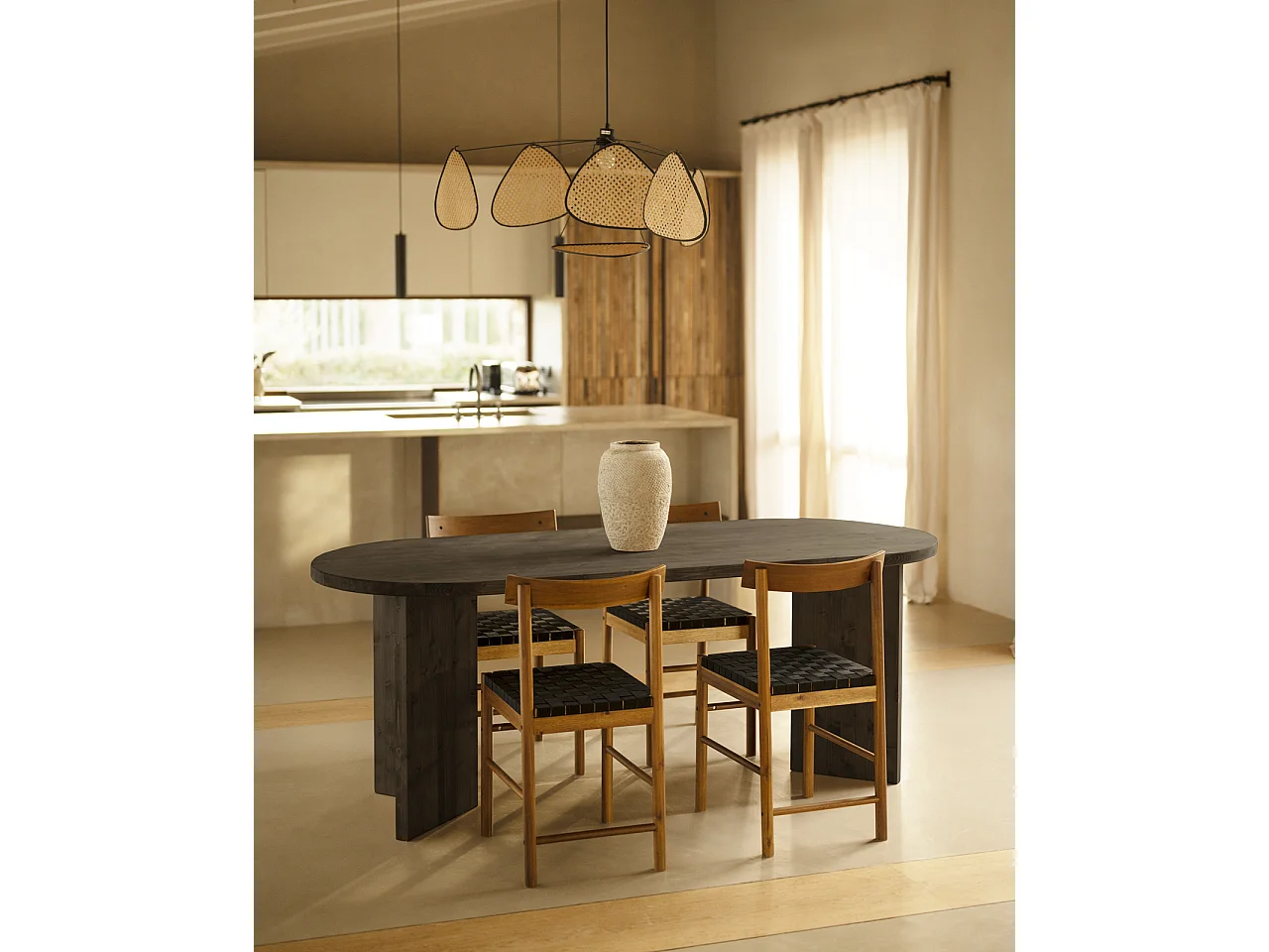 Table à manger en bois de sapin noir 200x75cm - OSAKA - DECOWOOD