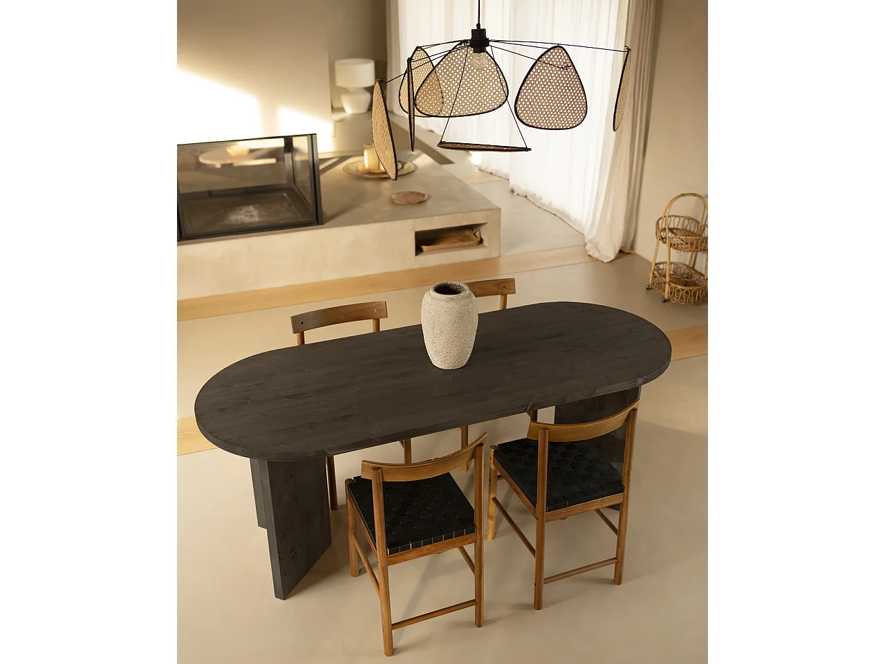 Table à manger en bois de sapin noir 200x75cm - OSAKA - DECOWOOD