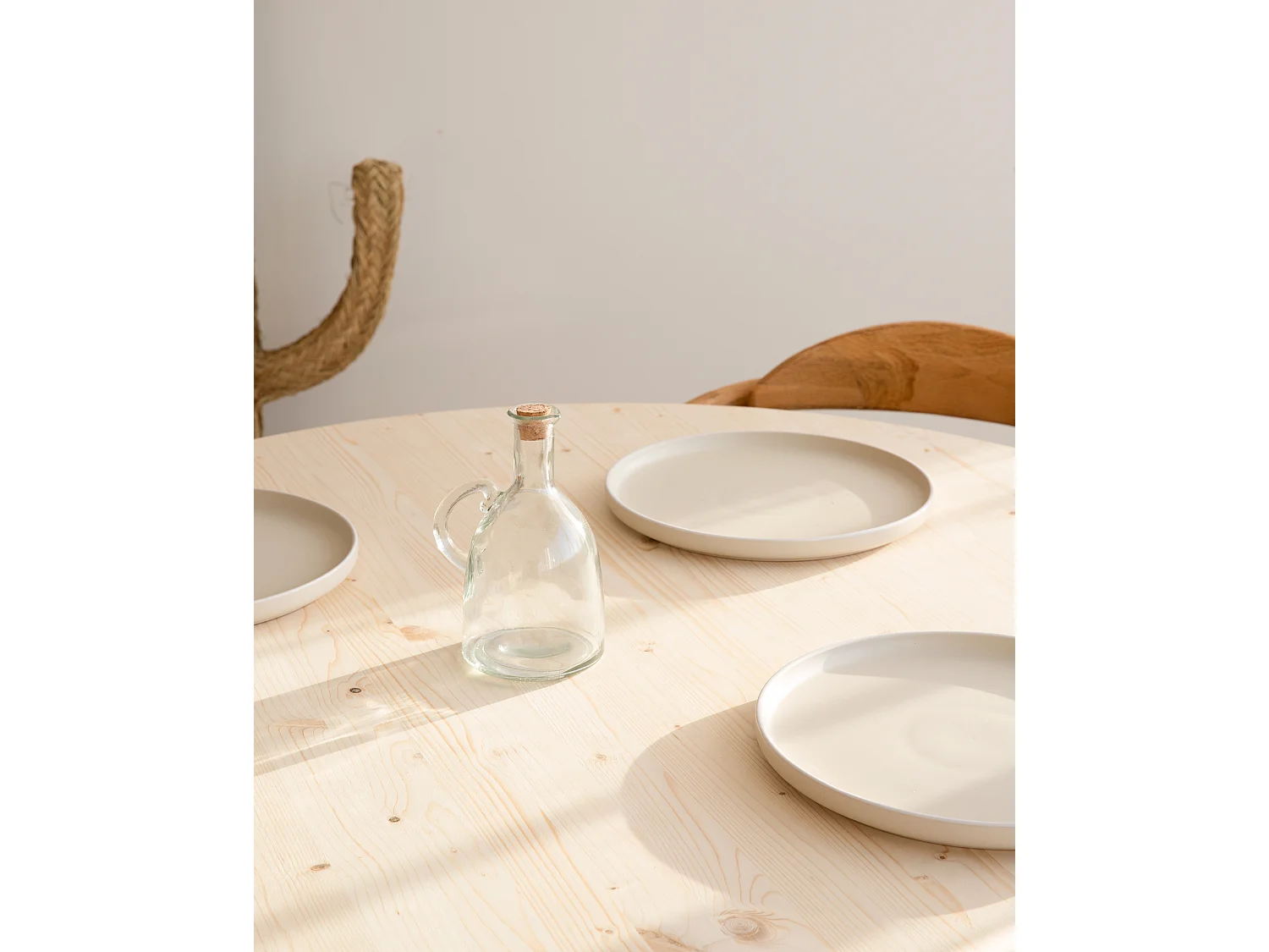 Mesa de comedor de madera maciza de abeto redonda Decowood en tono natural de Ø110x75cm - TOKYO - DECOWOOD