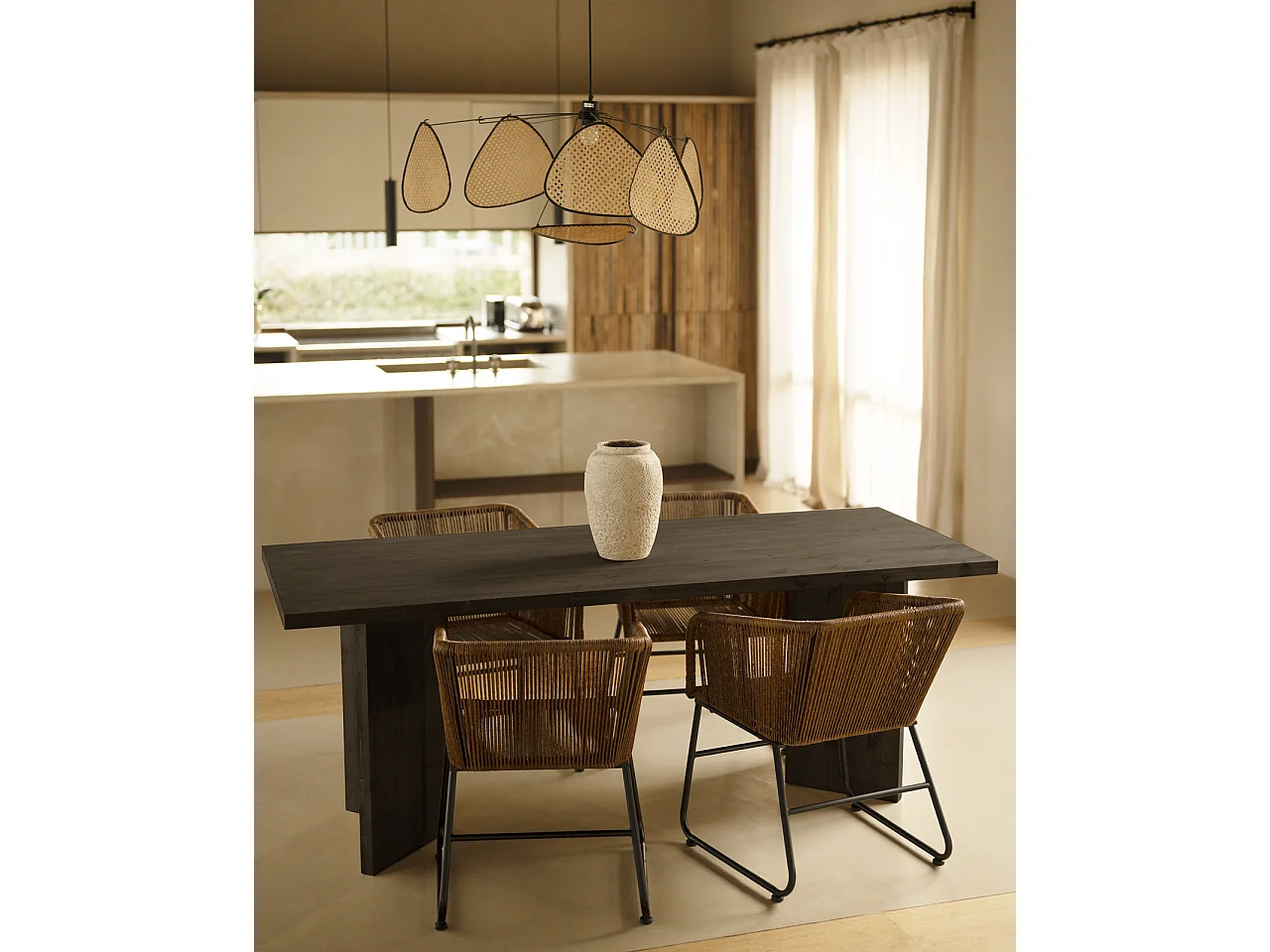 Mesa de comedor de madera maciza de abeto rectangular Decowood en tono negro de 200x75cm en tono negro - KYOTO - DECOWOOD