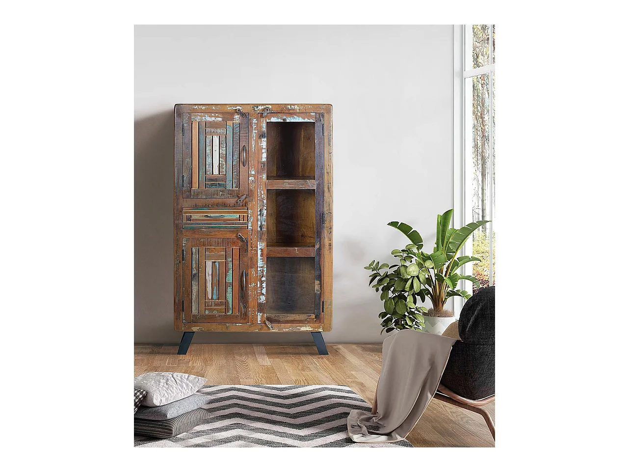Vitrine en bois de manguier et pieds en métal multicolore