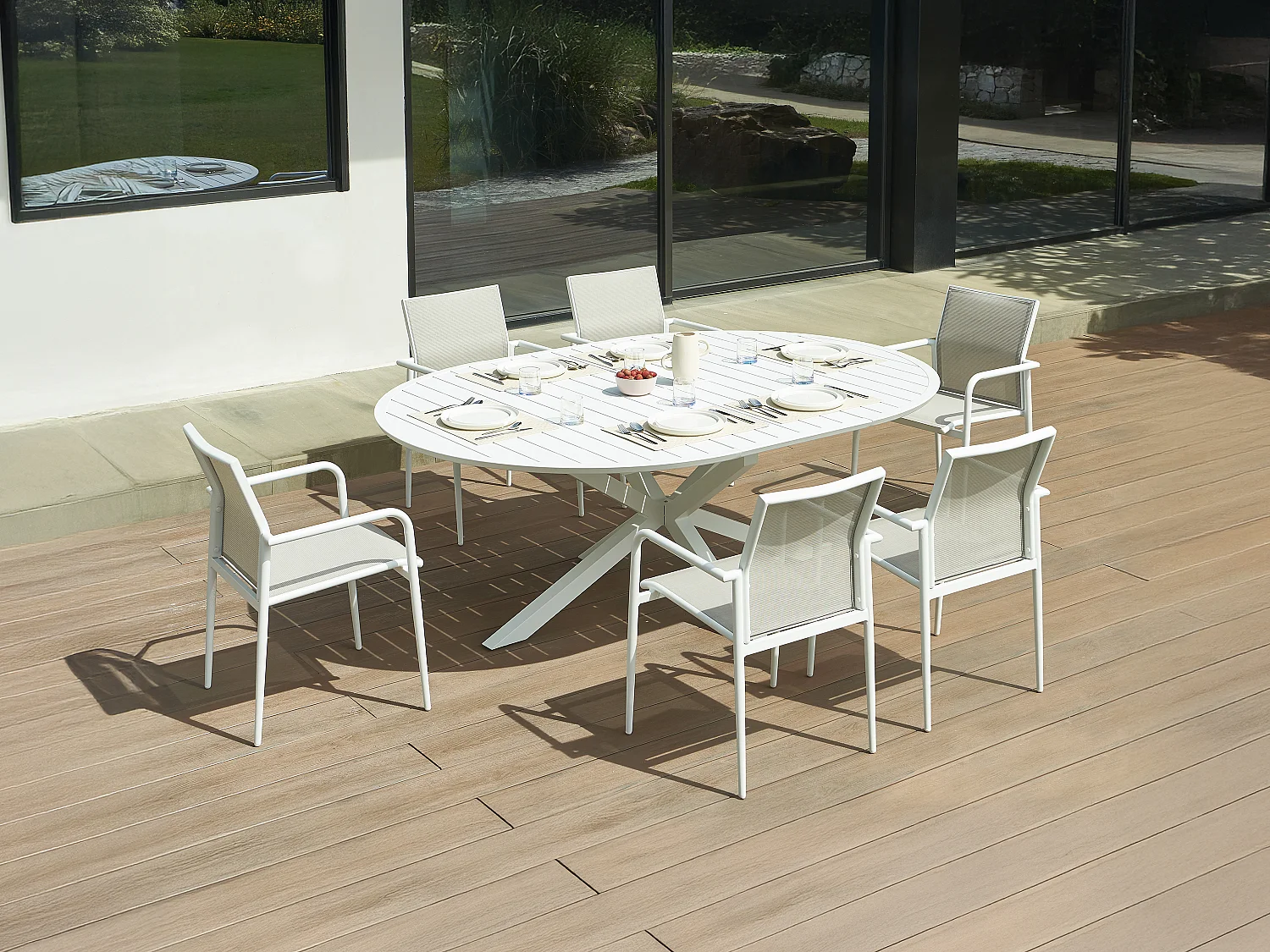 Table de jardin ronde extensible en aluminium  L.150/200 cm - Blanc - YOHA de MYLIA