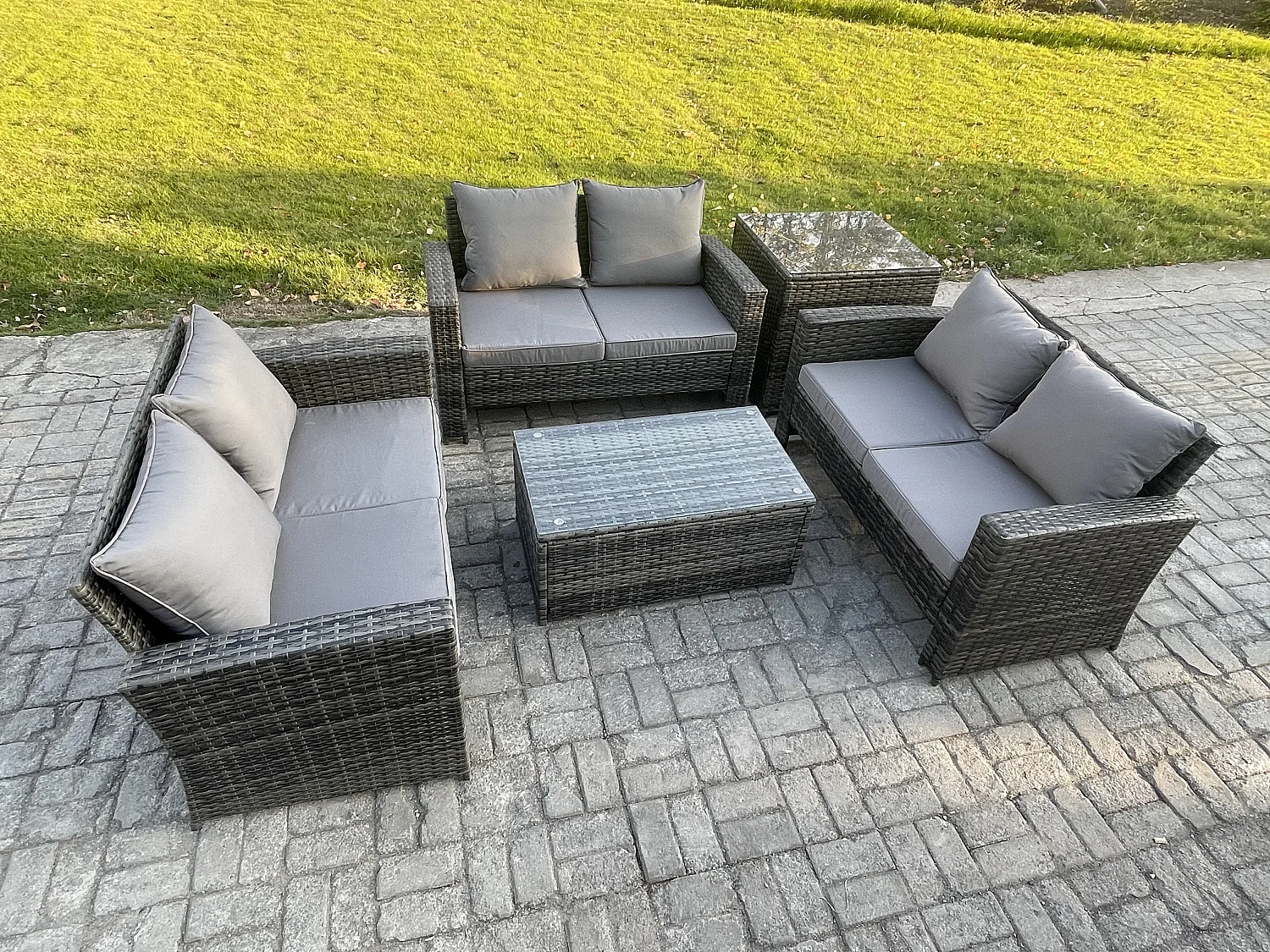 Dunkelgrau 6-Sitzer Rattan Gartenmöbel Set im Freien Patio Liebes-Sofa Rechteckig Couchtisch Set mit Beistelltische