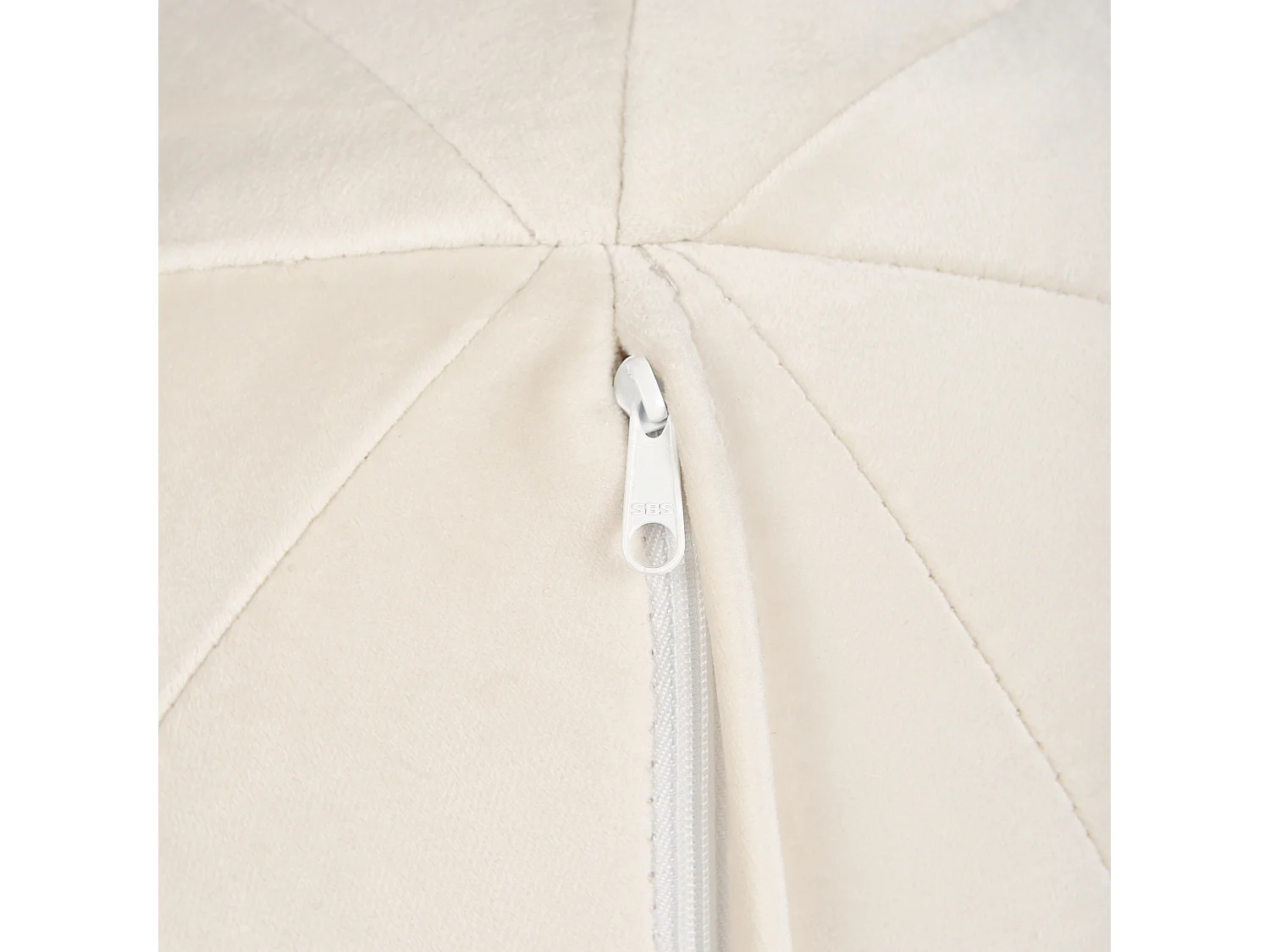 Fauteuil LEIREN Velours Blanc cassé