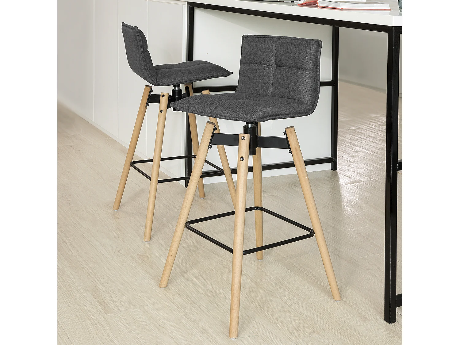 SoBuy FST45-DG Barkruk 360° draaibaar Zithoogte 75 cm Barstoel Barkruk Draaistoel met rugleuning Donkergrijs