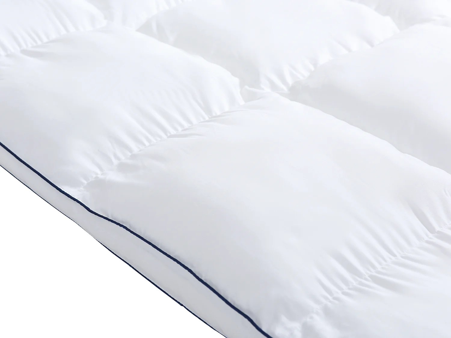 Surconfort de matelas anti-acariens 1 place - 90x 190 cm - Enveloppe satin 120 fils/cm2 - garnissage 1000gr/m2 - Blanc passepoil bleu - PRESTIGIA de Palacio