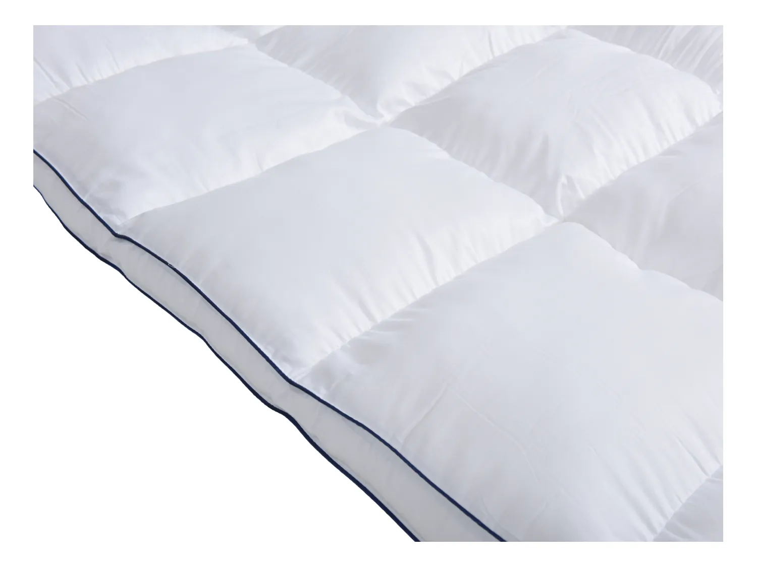 Sobrecolchão antiácaros 2 lugares 140 x 190 cm, revestimento cetim 120 fios/cm2, enchimento 1000 g/m2, branco debrum azul - PRESTIGIA de Palacio