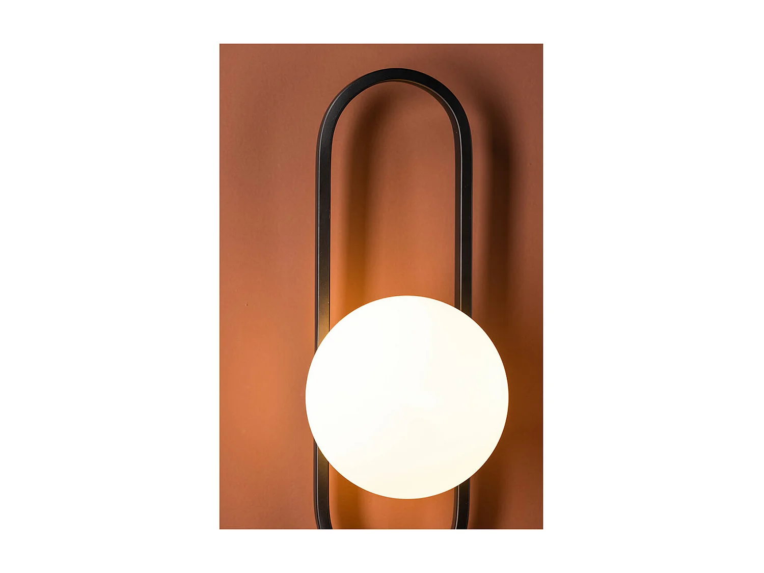 Alpes - Applique murale en métal - Noir