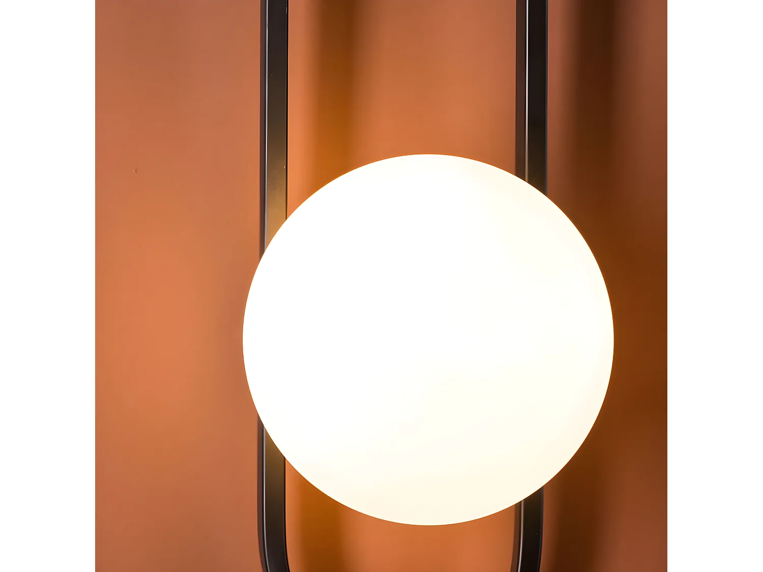 Alpes - Applique murale en métal - Noir