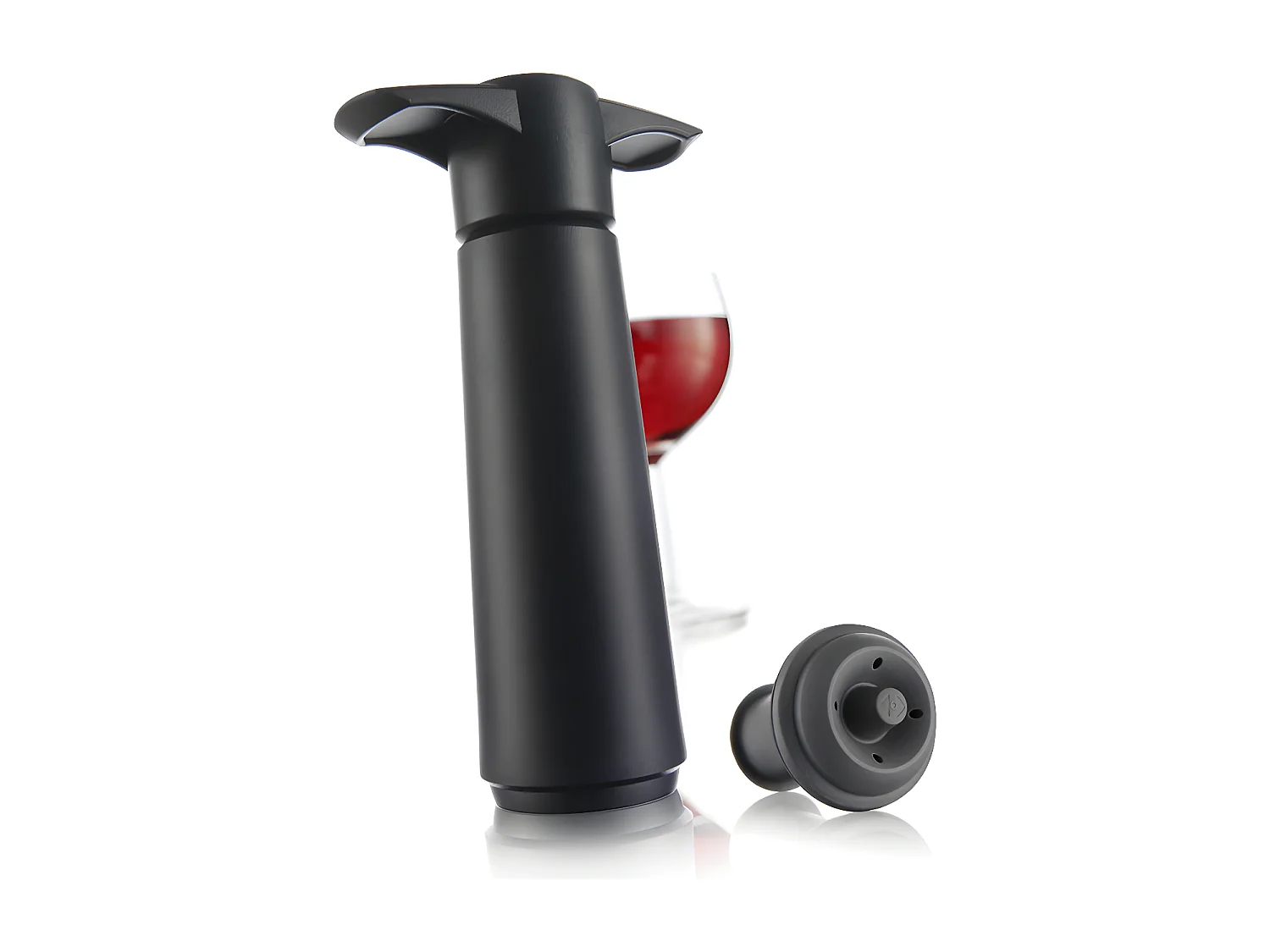 Pompe noire et 1 bouchon à vin