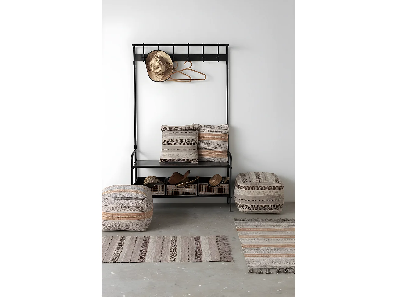 Beigefarbener Baumwollhocker 45x45x35 cm