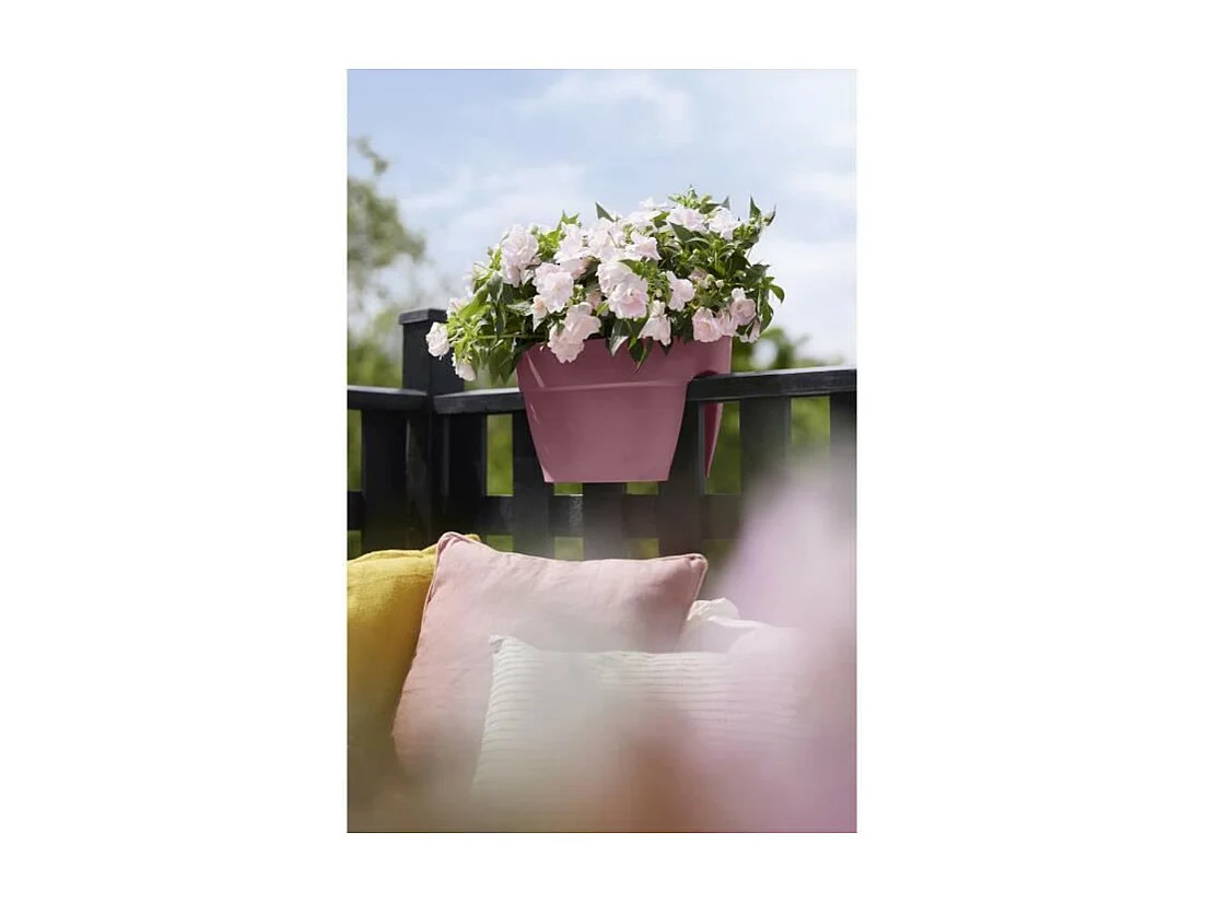 Pot de fleurs - Vibia Campana Flower Bridge 40 - Rose Poussiere - Balcon extérieur - L 26 x W 39 x H 22 cm