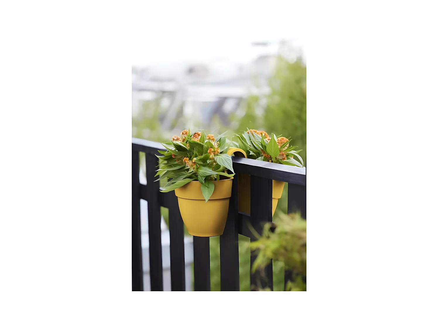 Pot de fleurs - Vibia Campana Flower Twin 21 - Jaune Miel - Balcon extérieur - L 38.4 x W 20.5 x H 26.5 cm