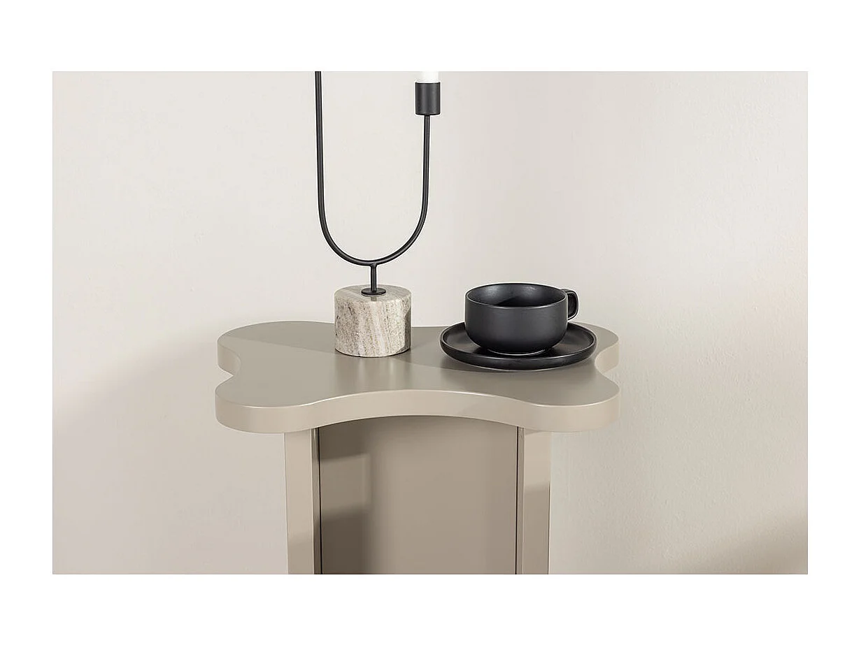 Molde hoektafel beige.