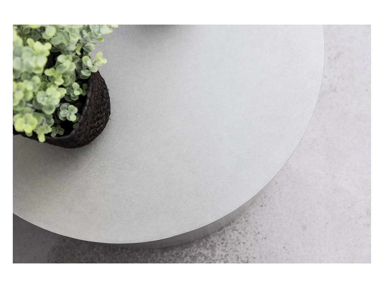 Mesa auxiliar de jardín Lisboa Ø60 gris.