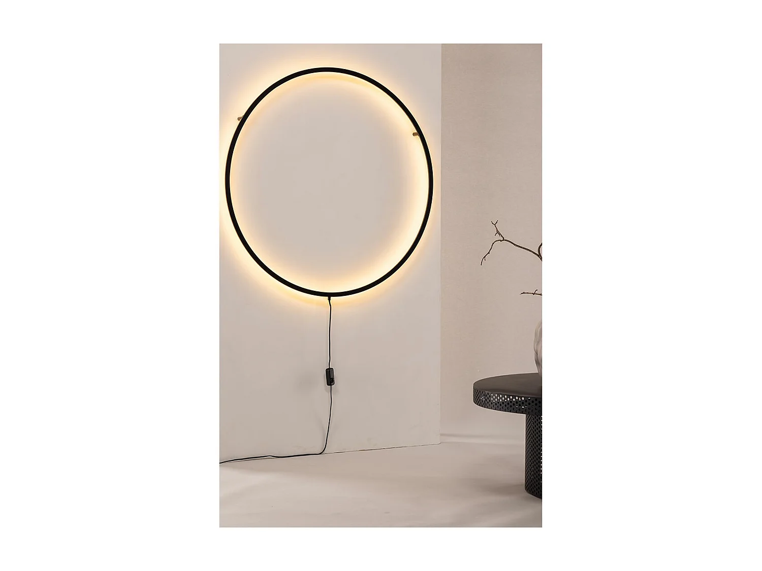 Sörmjöle verlichting wandlamp 100x100x6cm zwart.