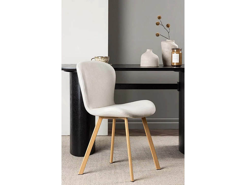 Lilja eetkamerstoel beige, eik decor.