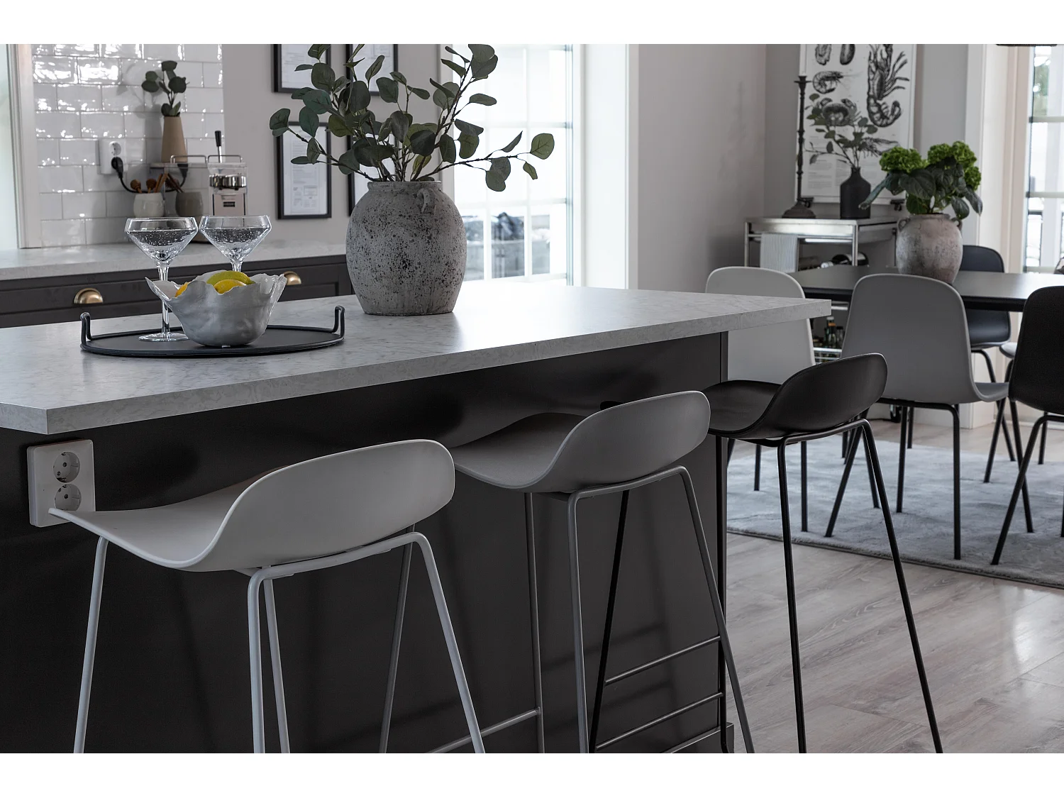 Taburete Alto SEA BS 1NOS 50x42x87 Gris