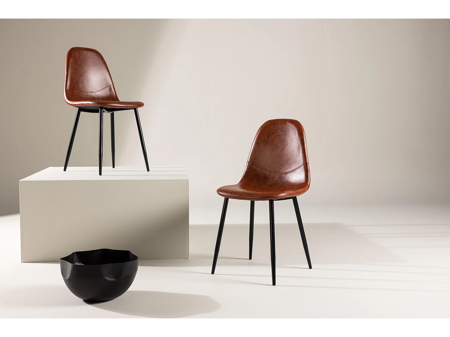 Eetkamerstoel POLAR DRC 1NOS 44x53x87 Bruin