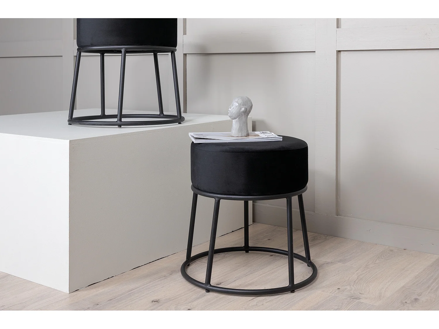 Puff PETRA P 1NOS 46x46x47 Preto