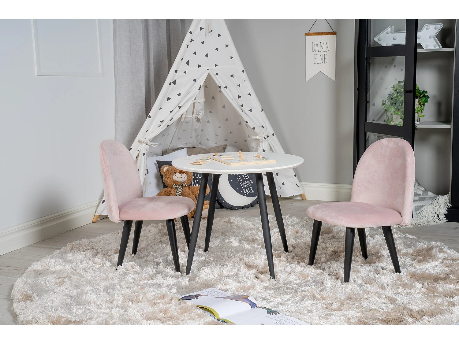 Kinderstoel VELVET KC 1NOS 40x42x61 Roze