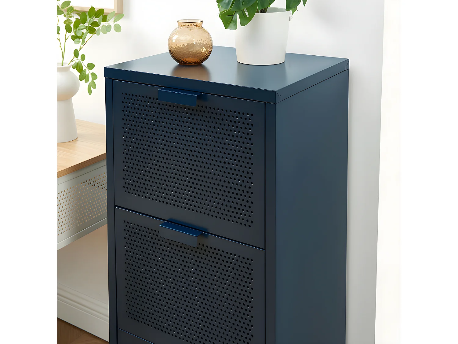 Nino - Petit meuble de rangement 3 tiroirs en métal PANTONE H105cm - Bleu nuit