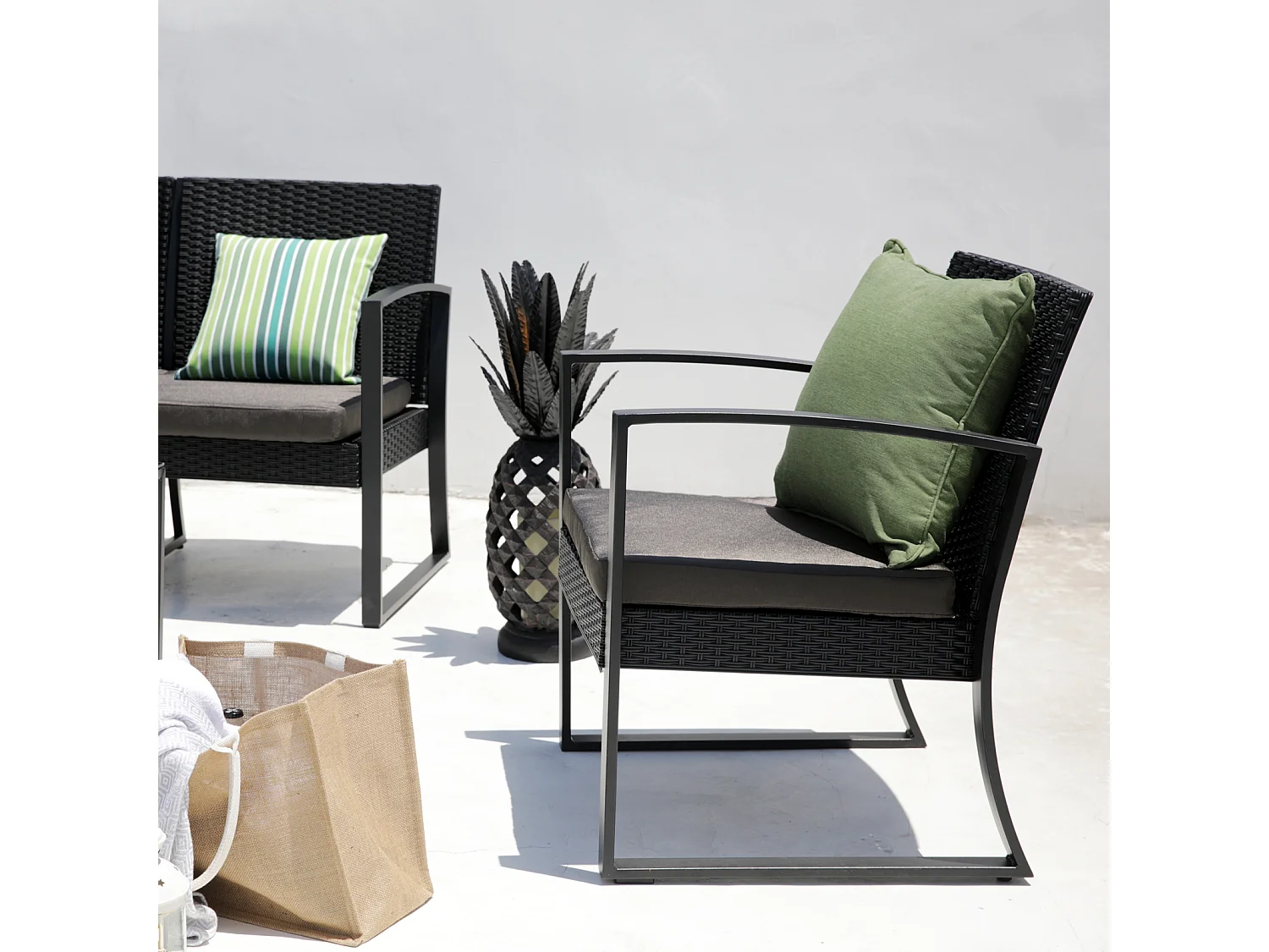 Ensemble de meubles de jardin en poly rotin