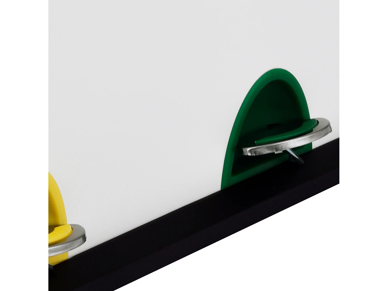 Poubelle à pédale pour le tri sélectif