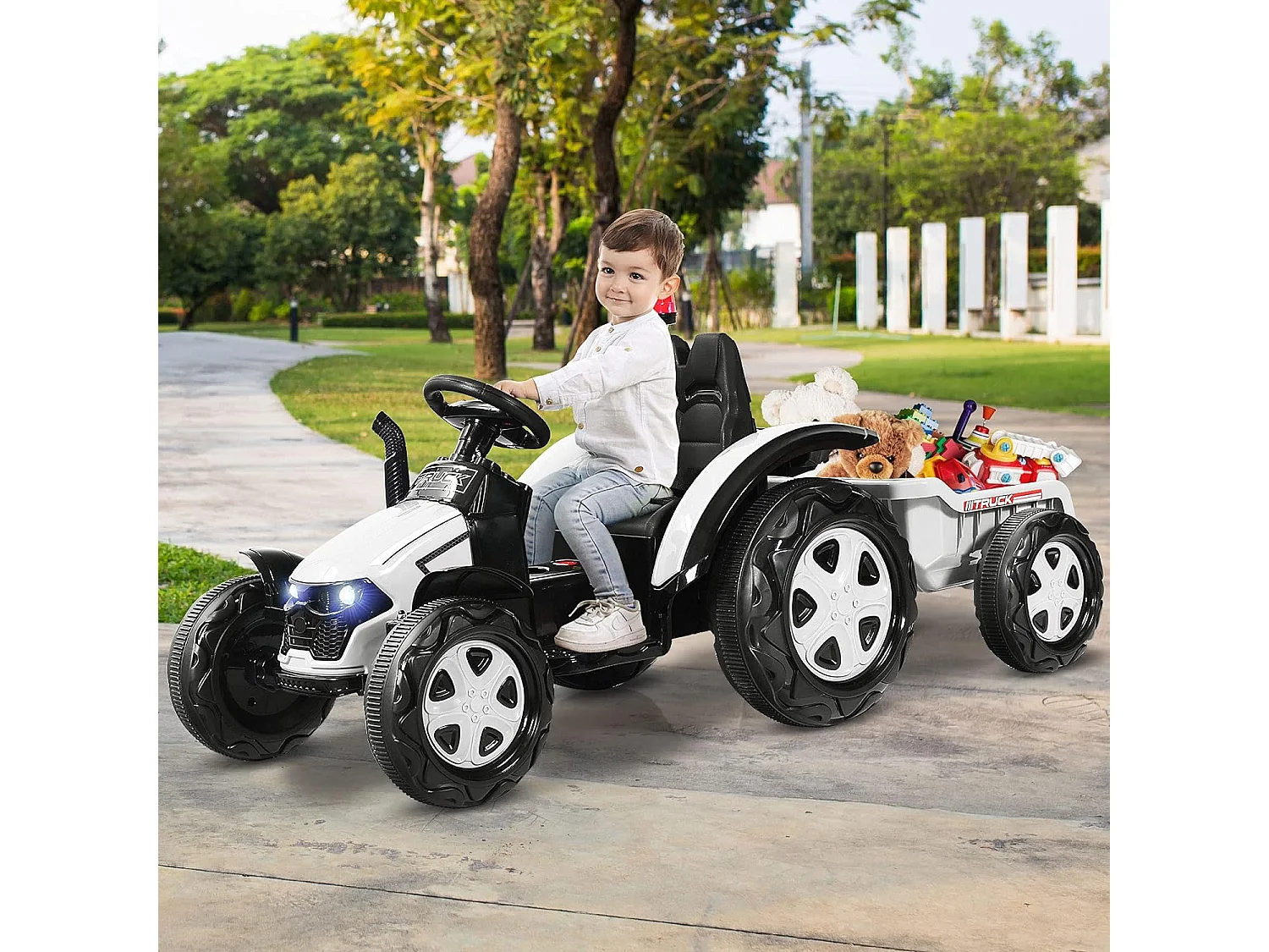 Tracteur Electrique avec Télécommande 2.4G,12V 7AH, Vitesse : 3-8 km/h , MP3, Port USB pour Enfants de 3 à 8 Ans Blanc