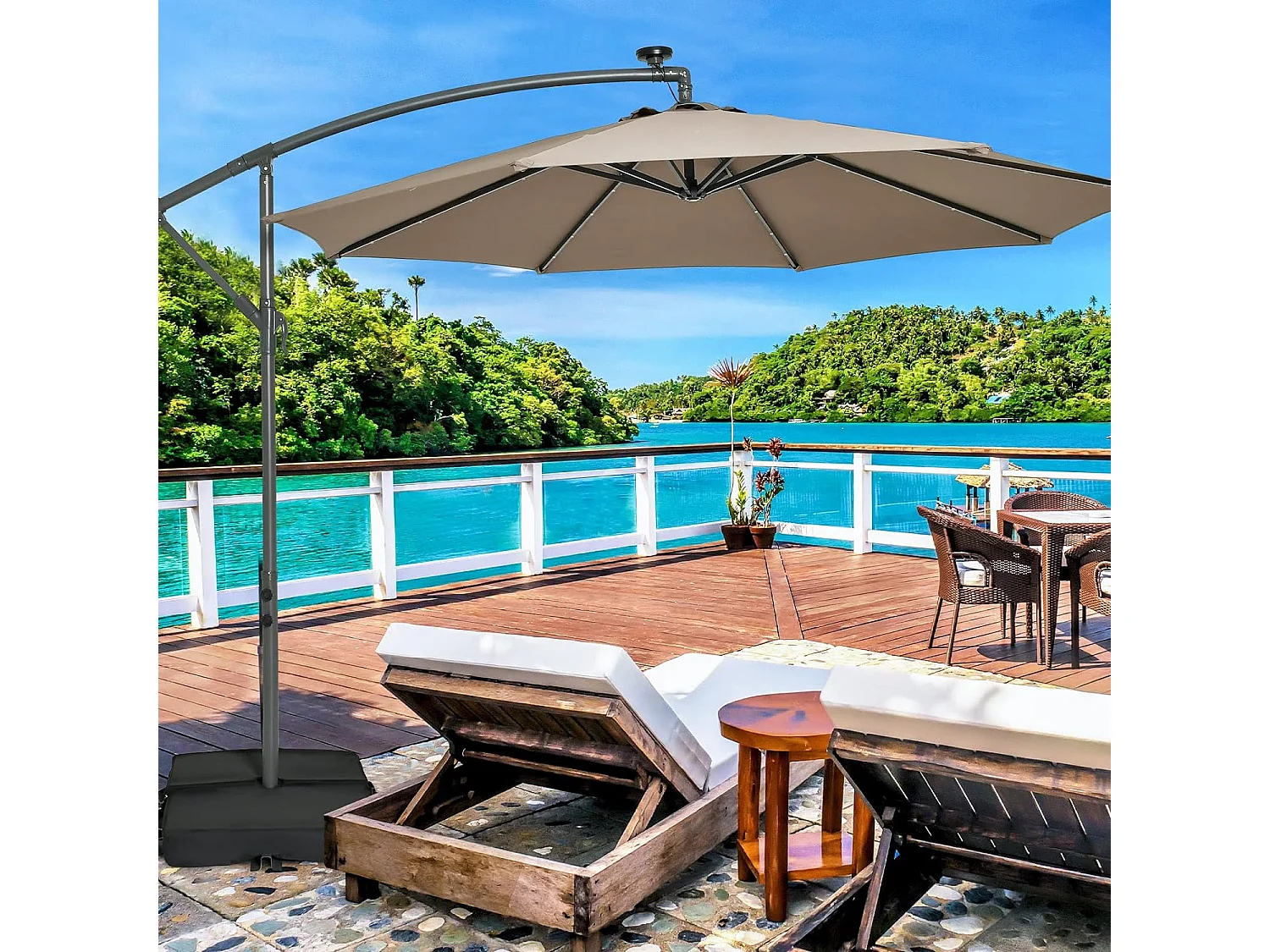 Parasol Déporté 3 x 3M, Grand Parasol de Jardin Extérieur Lumineux LED Solaire avec 2 Sacs de Sable, Base Croisée, Parasol Inclinable avec Manivelle, pour Balcon, Jardin, Terrasse Plage (Brun)